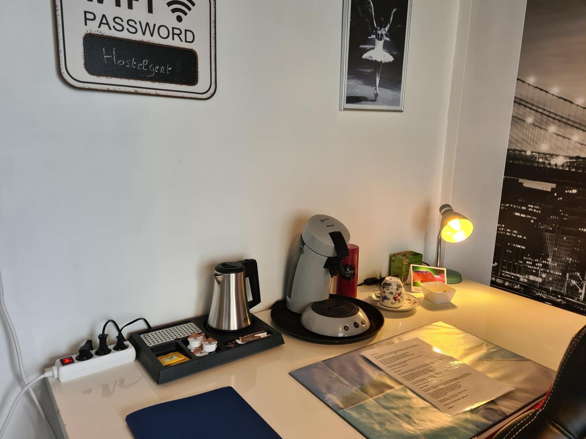 Homestay Gent-Merelbeke Self Check-In Service Melle Номер фото